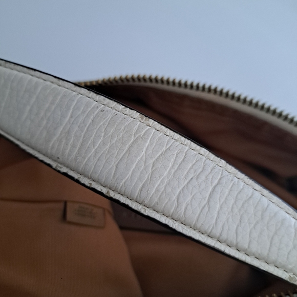 Coach White Leather Shoulder Bag - Picture 7 of 9